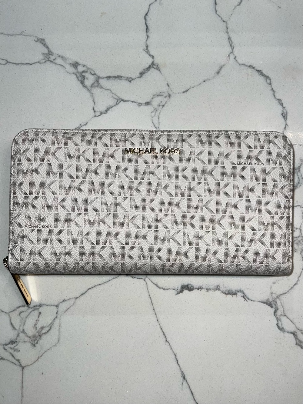 Michael Kors MK Logo Zip Wallet